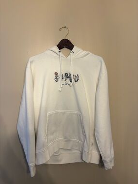 Vans Cream Pullover Hoodie with Subtle Logo